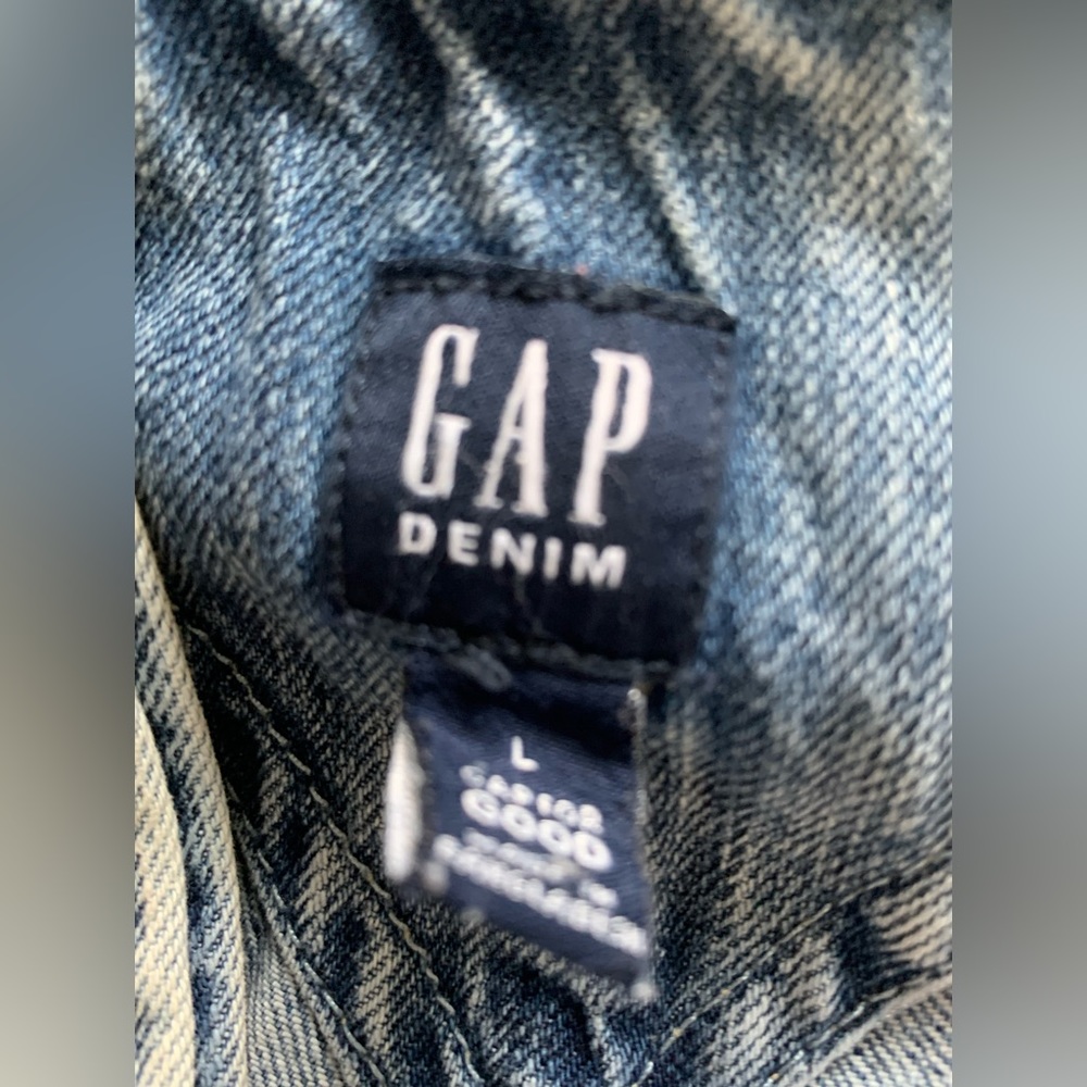 GAP Light Wash Shortalls - Picture 3 of 3